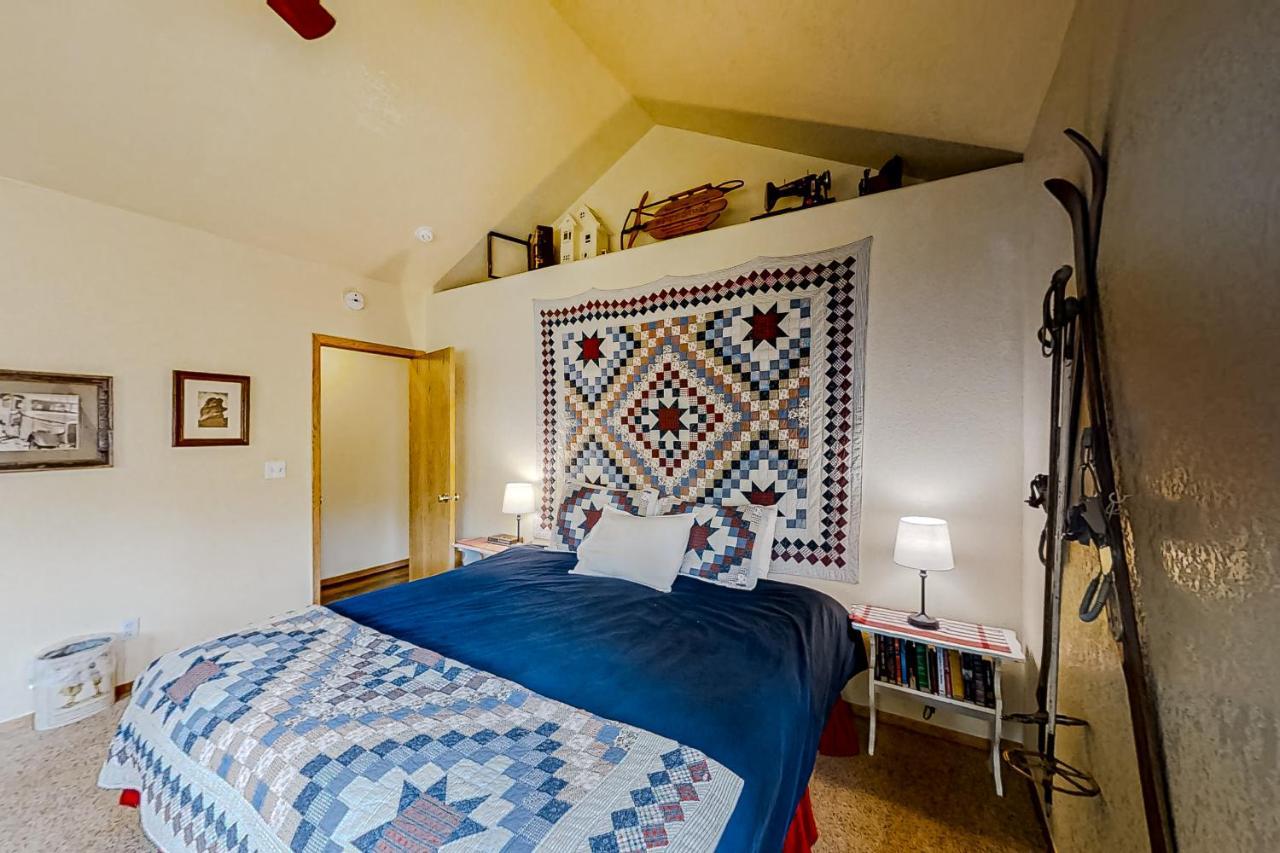 Hemlock Cabin Granby Esterno foto